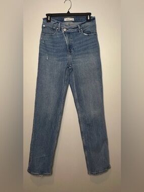 Abercrombie & Fitch 90s straight jeans ultra high rise size 27/4